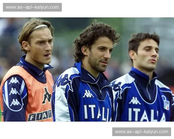 亚平宁蓝调与日耳曼战车的宿命纠缠:为何意德大战才是欧洲杯的“春晚”?